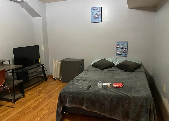 Kelly Lodging